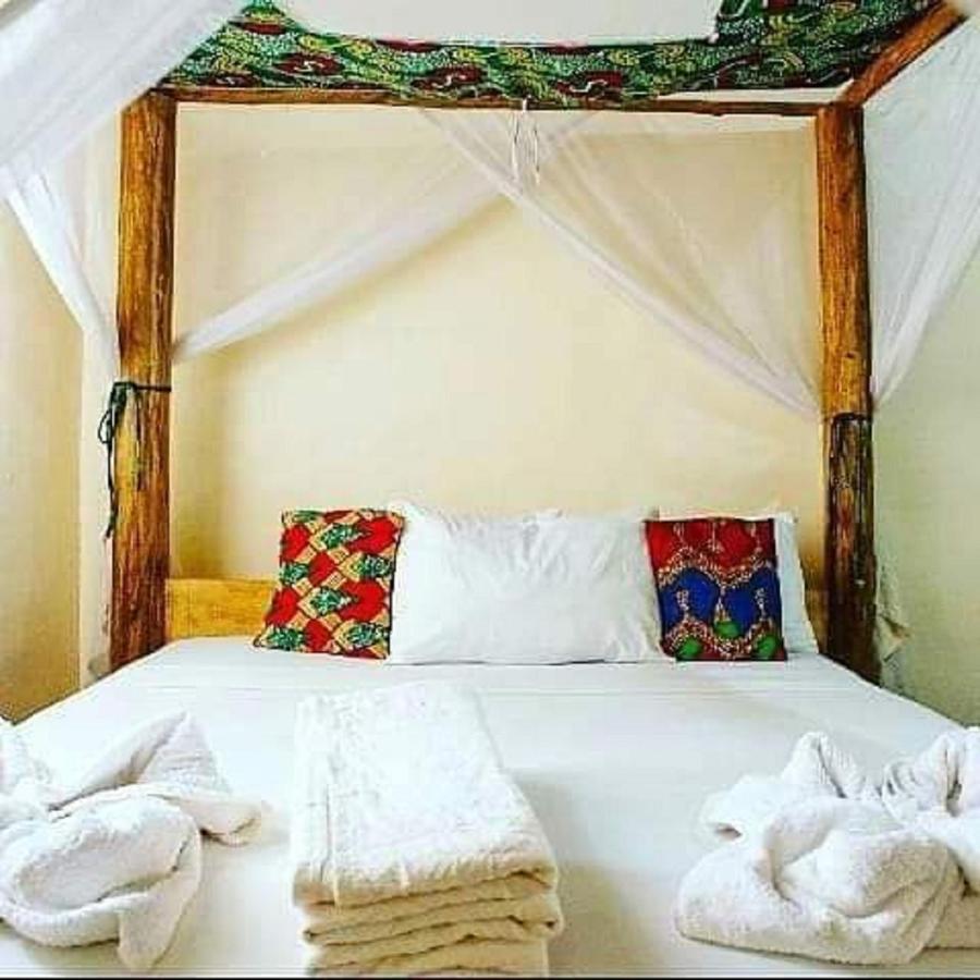 The Secret Garden Hotel Moshi Luaran gambar