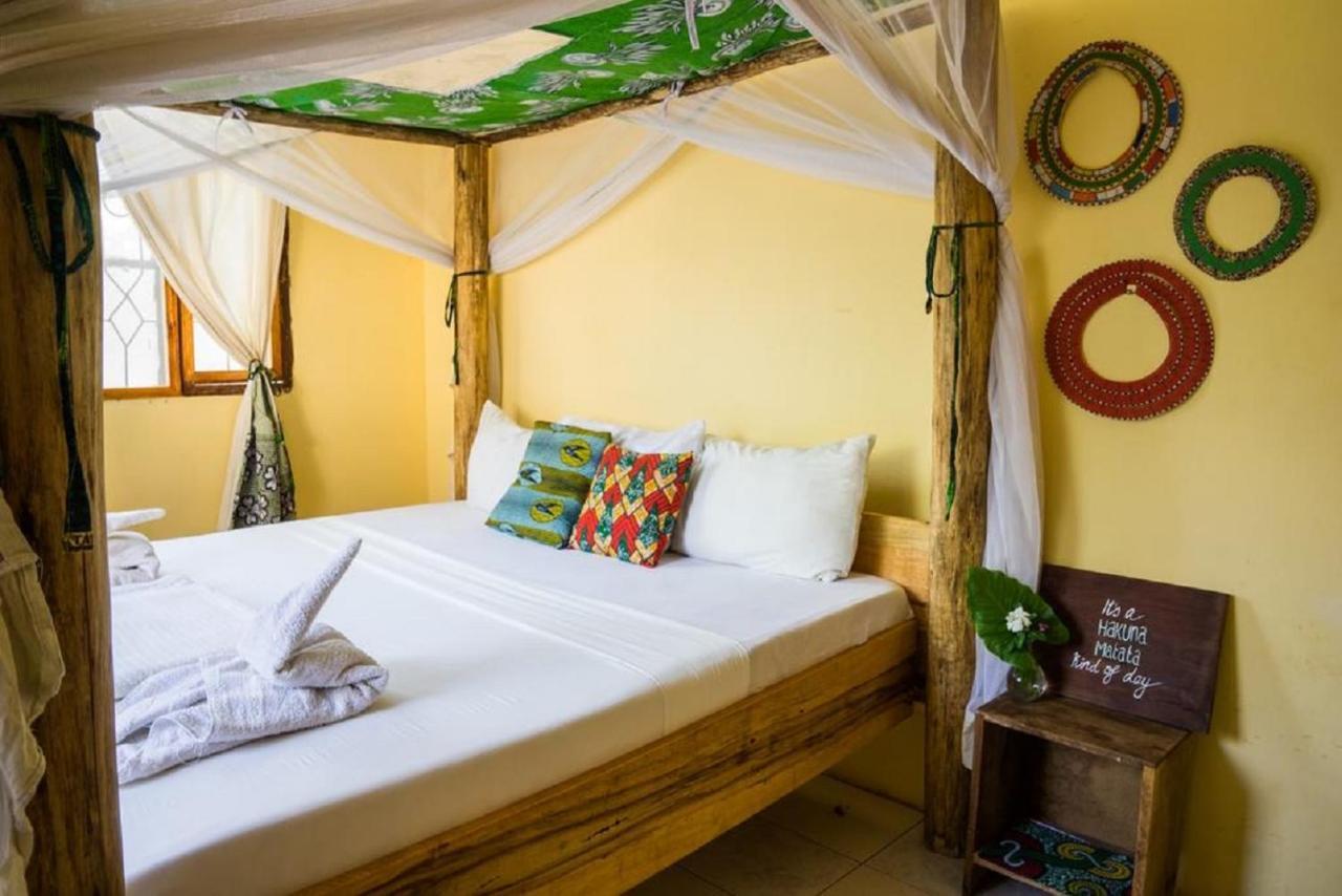 The Secret Garden Hotel Moshi Luaran gambar