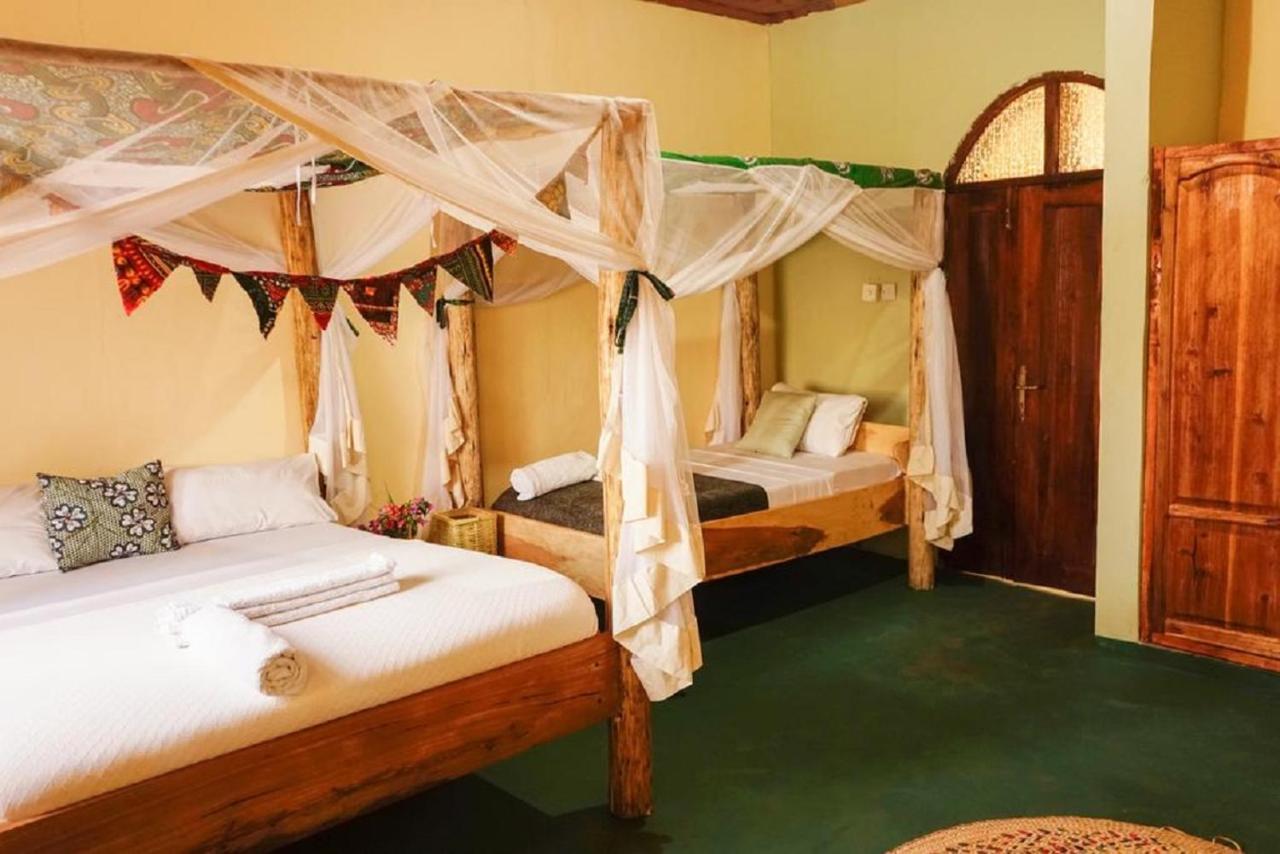 The Secret Garden Hotel Moshi Luaran gambar