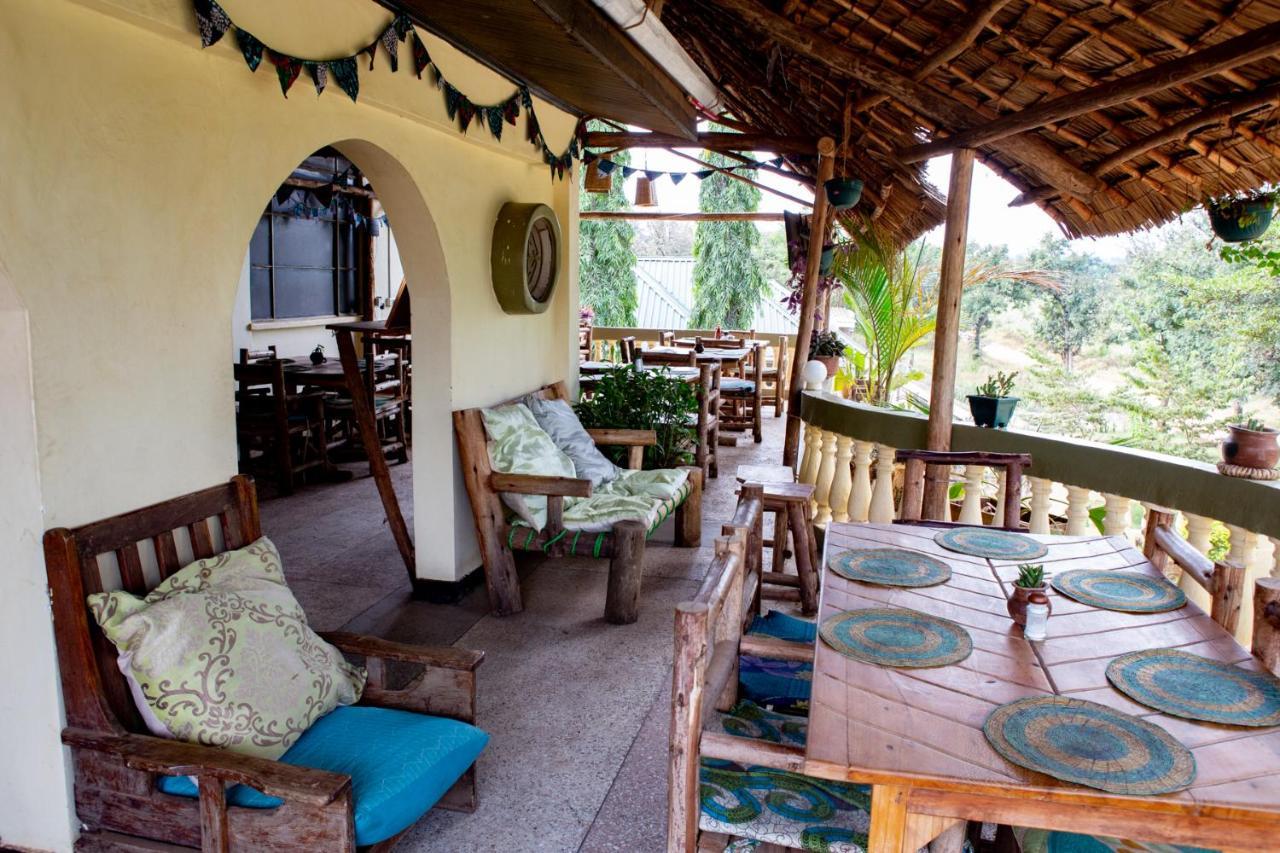 The Secret Garden Hotel Moshi Luaran gambar