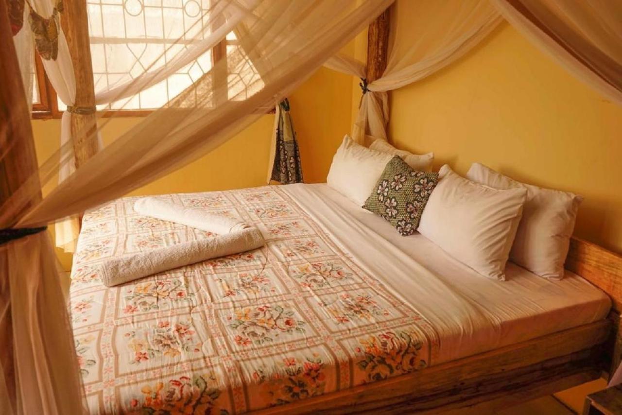 The Secret Garden Hotel Moshi Luaran gambar
