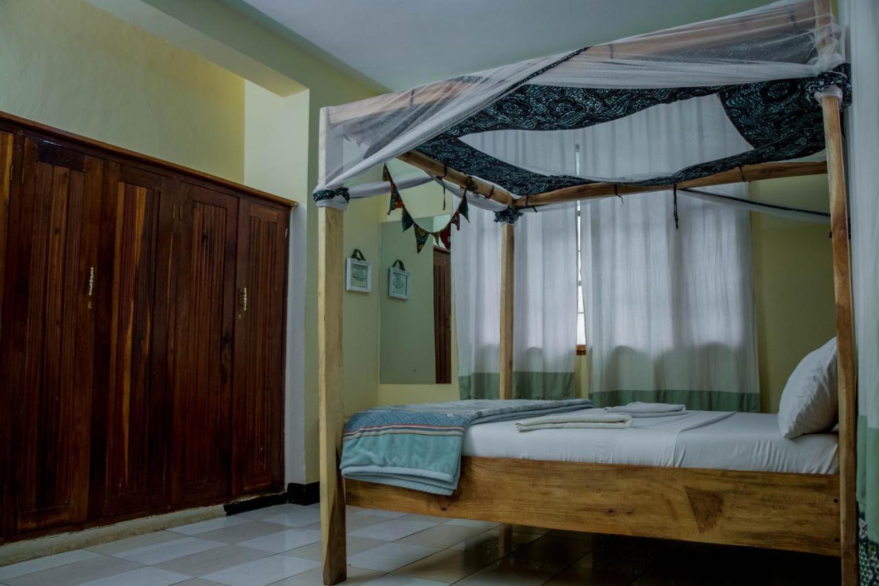 The Secret Garden Hotel Moshi Luaran gambar