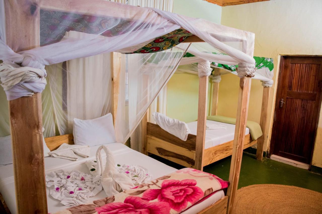 The Secret Garden Hotel Moshi Luaran gambar