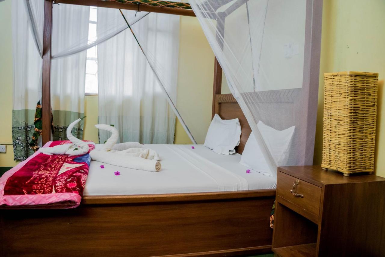 The Secret Garden Hotel Moshi Luaran gambar