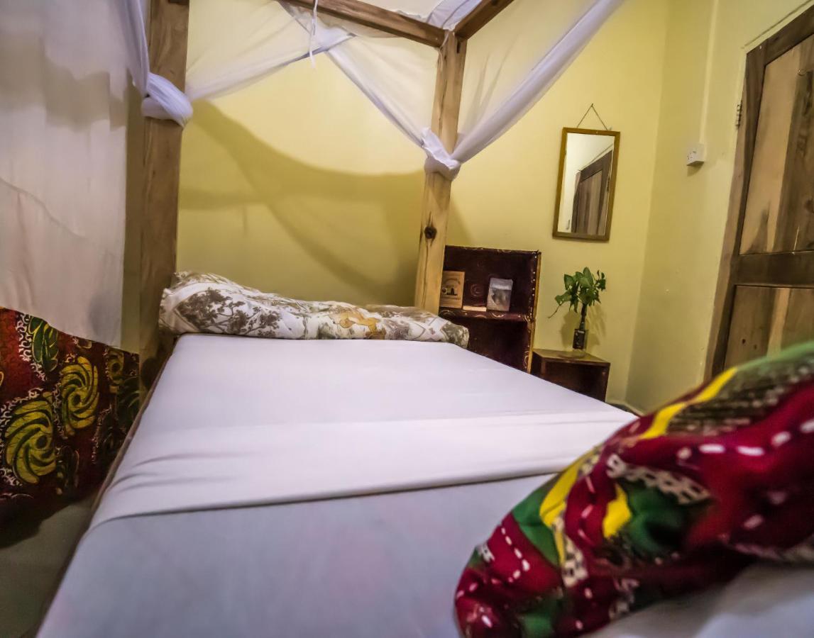 The Secret Garden Hotel Moshi Luaran gambar