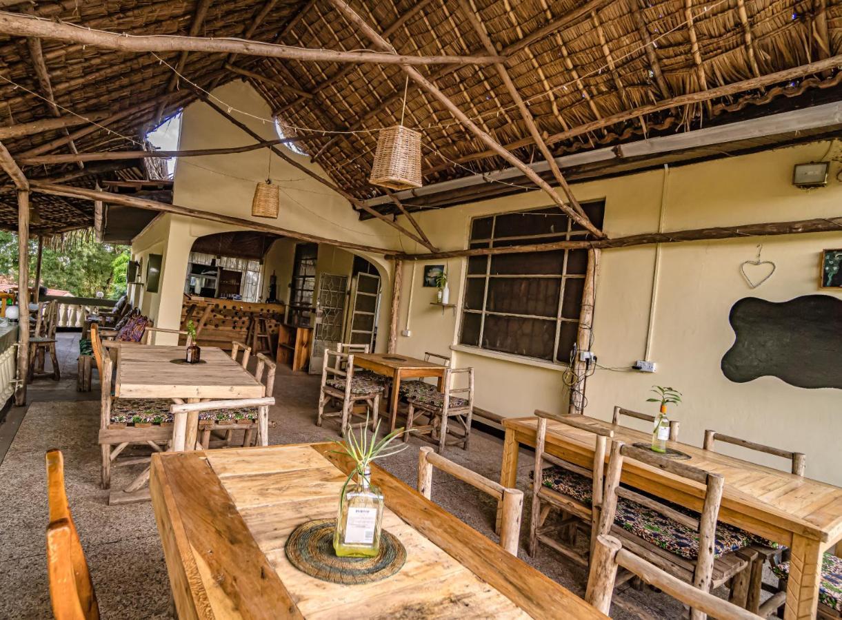 The Secret Garden Hotel Moshi Luaran gambar