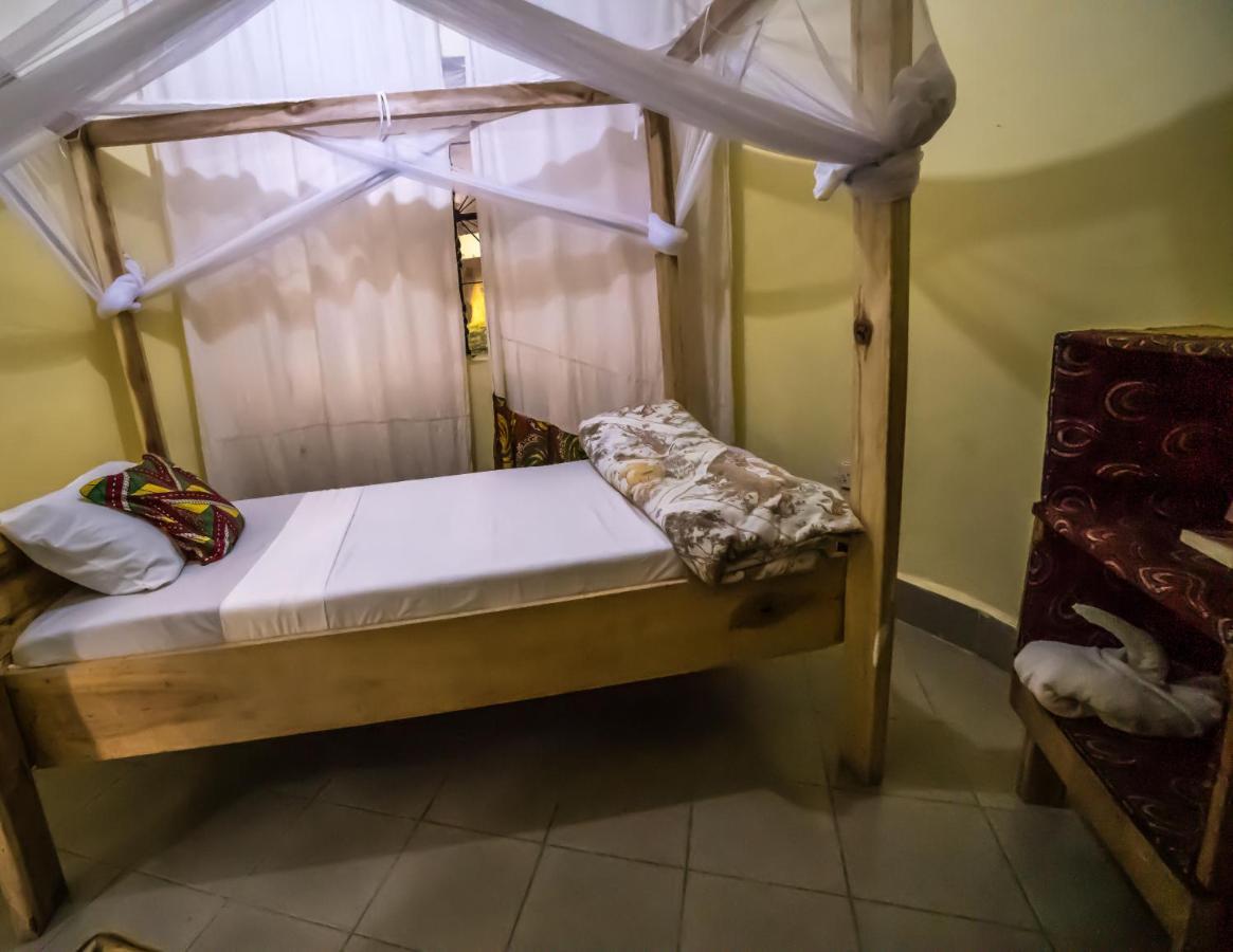 The Secret Garden Hotel Moshi Luaran gambar