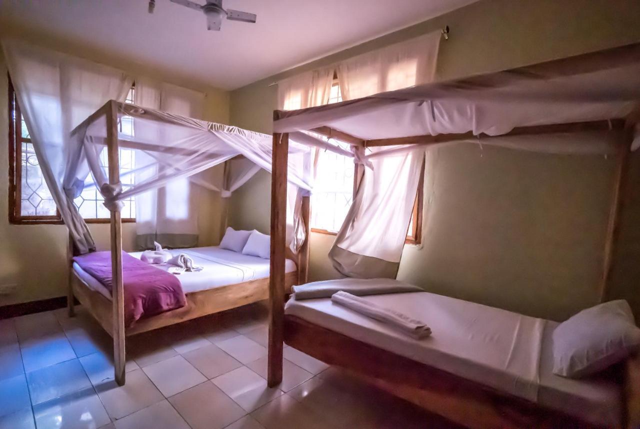 The Secret Garden Hotel Moshi Luaran gambar