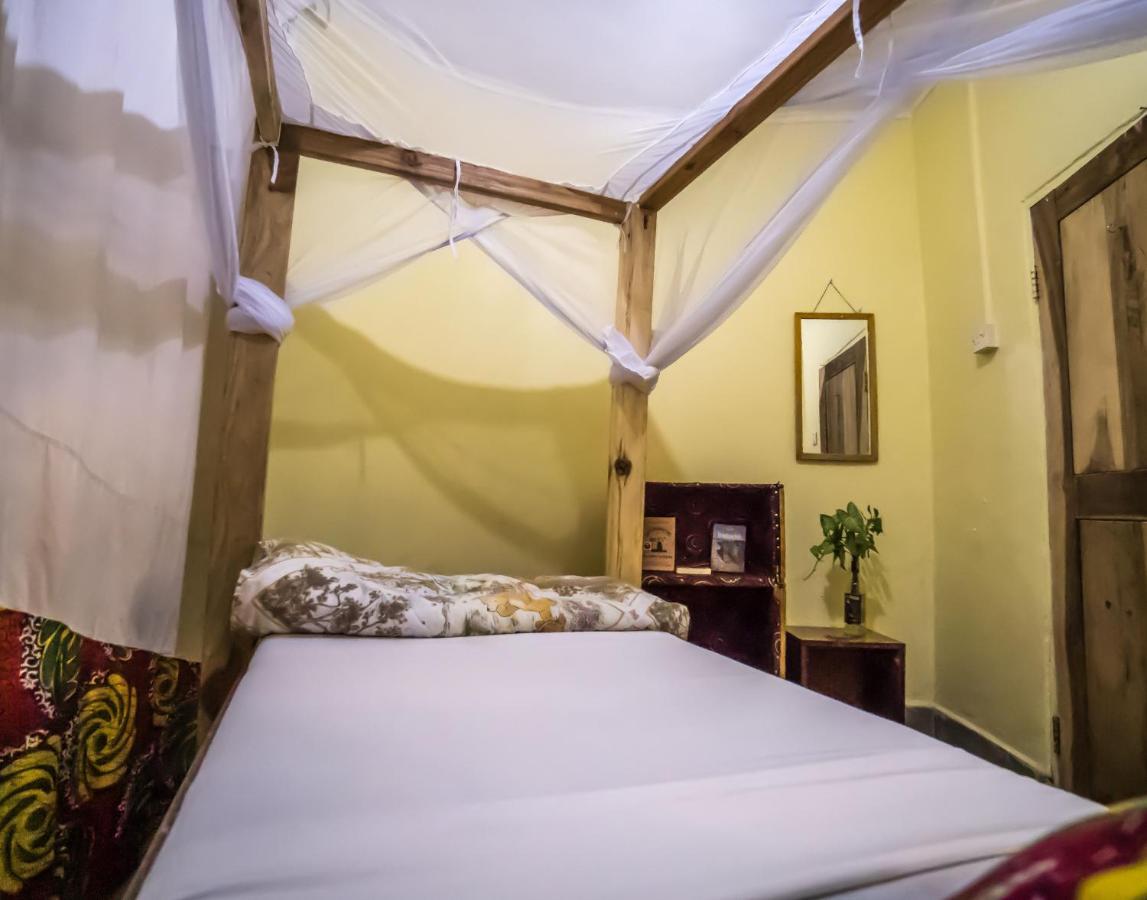 The Secret Garden Hotel Moshi Luaran gambar